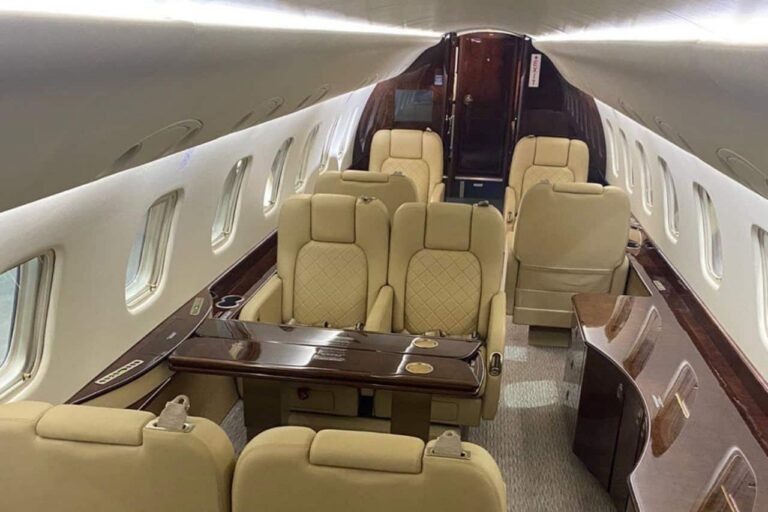 How to Reduce Charter Flights Costs: Corporate Fleet & Procurement Logistics